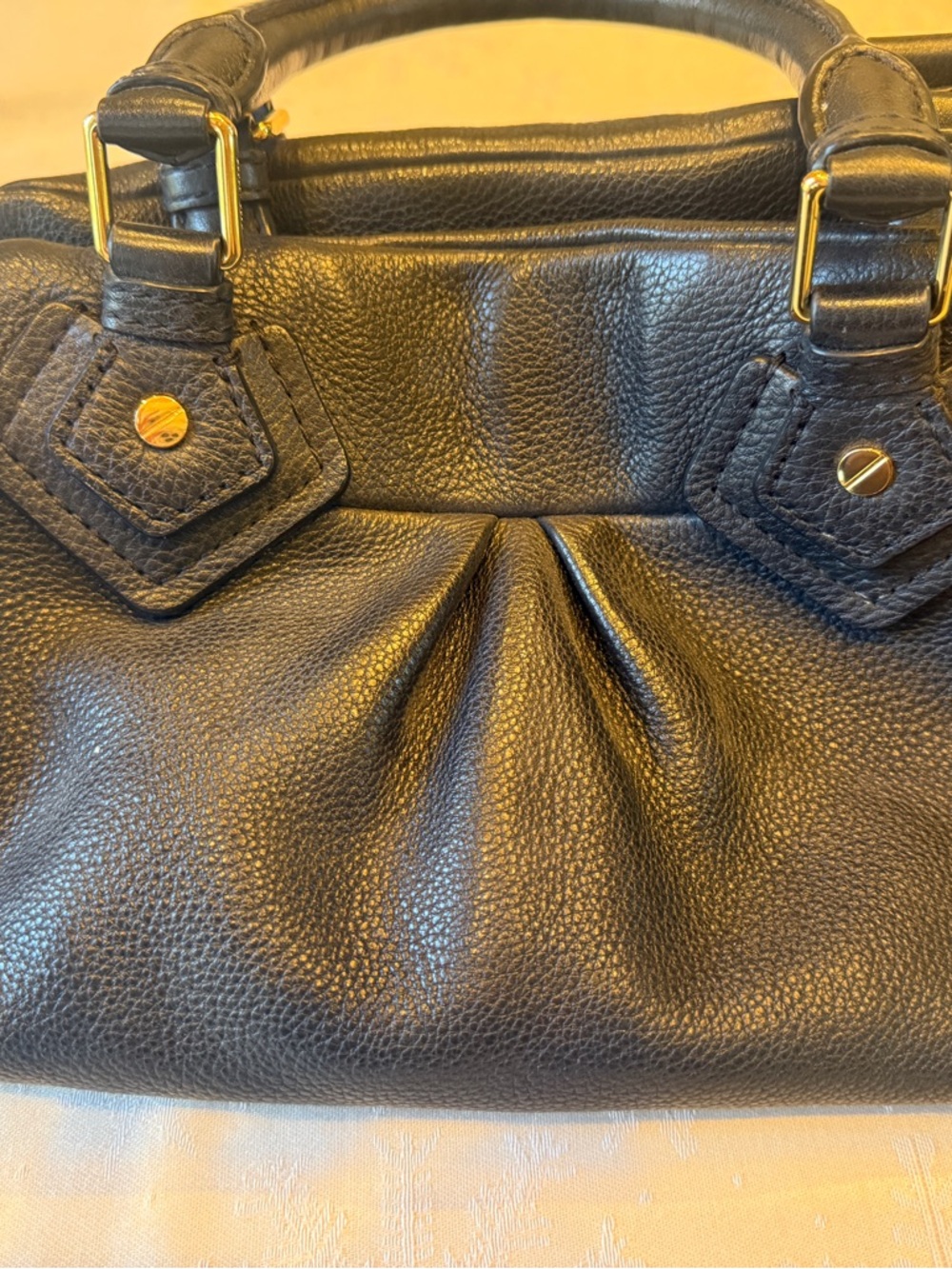 Marc By Marc Jacobs Black Leather Shoulder Bag with Gold Plaque - Picture 2 of 14